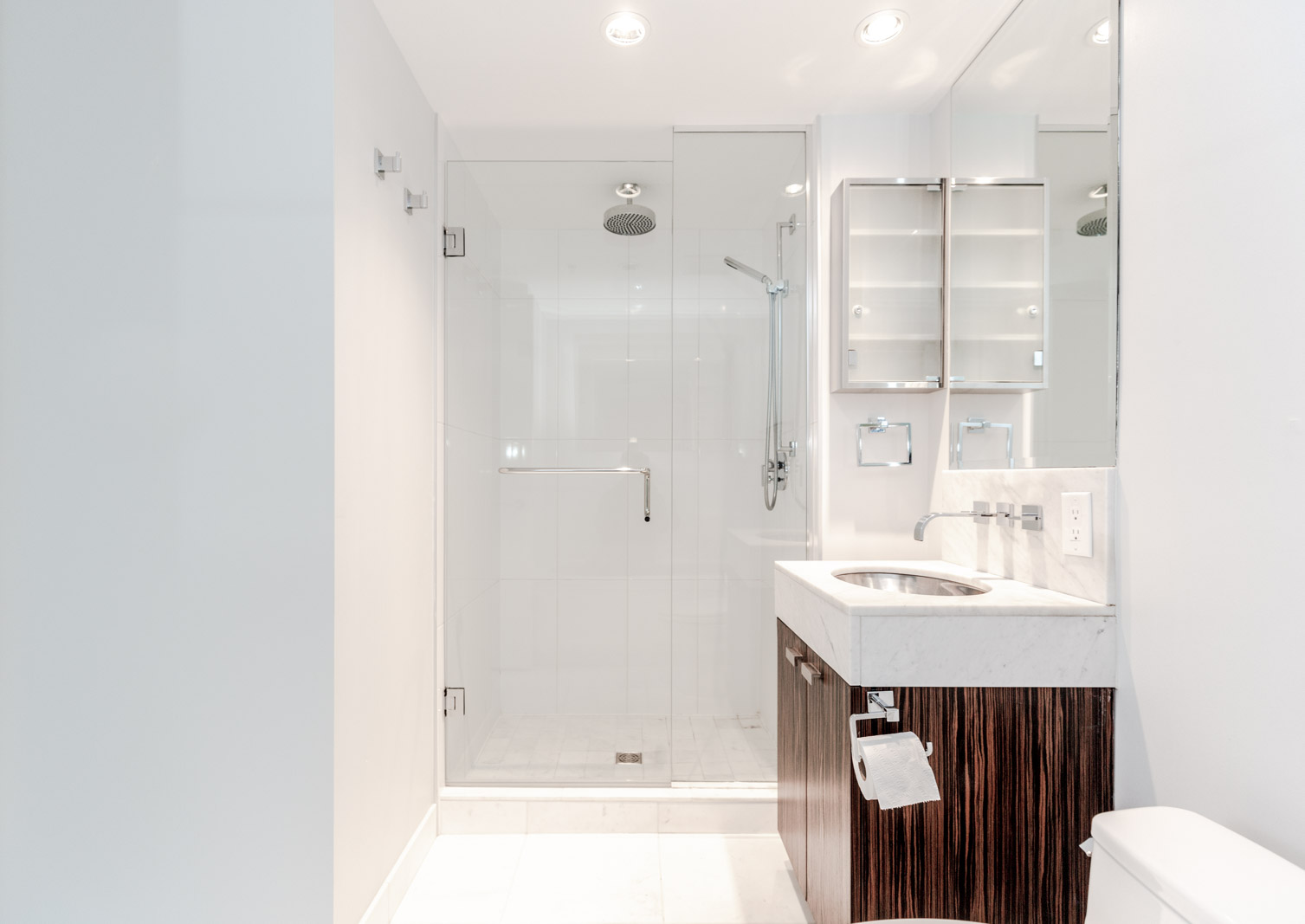 Bright and Clean Bathroom in 788 Richards St Listed by Birds Nest Properties Rental Management