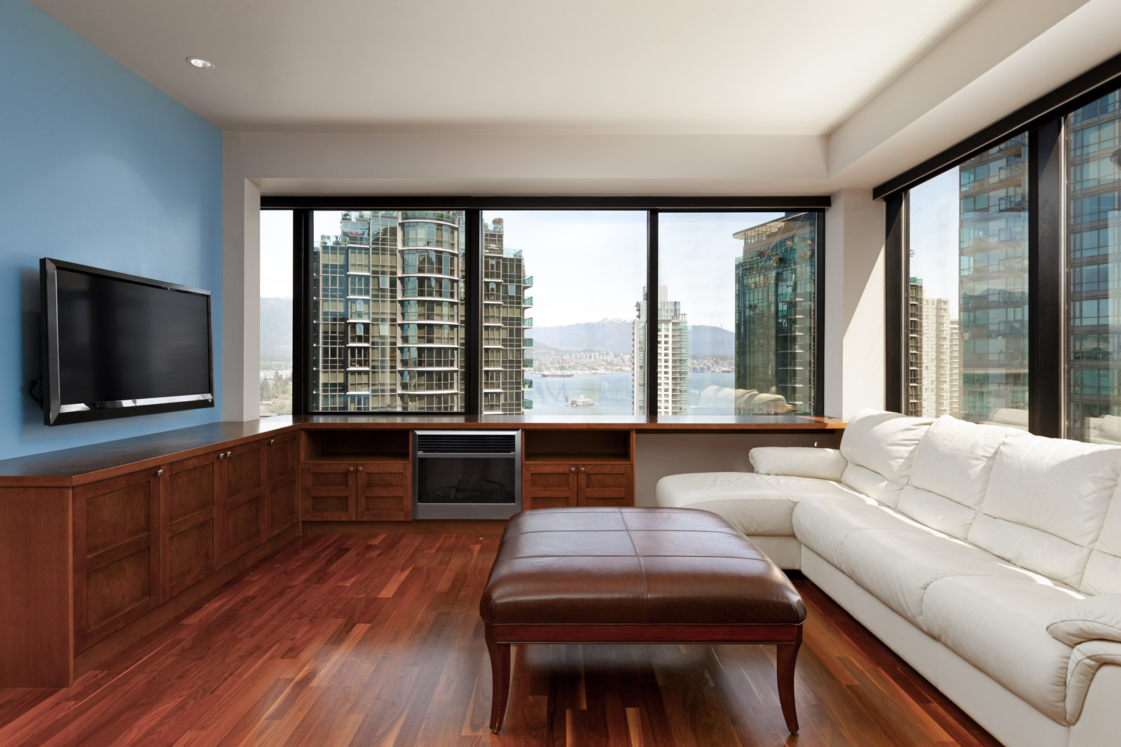 Living room with view in Coal Harbour