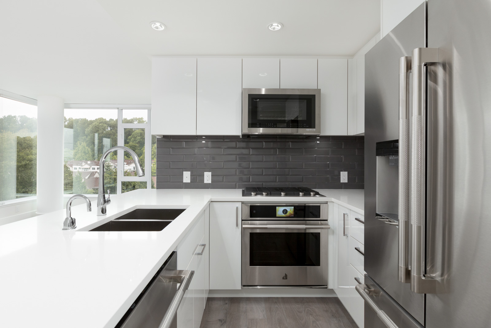 kitchen in rental condo with Birds Nest Properties property management in Vancouver