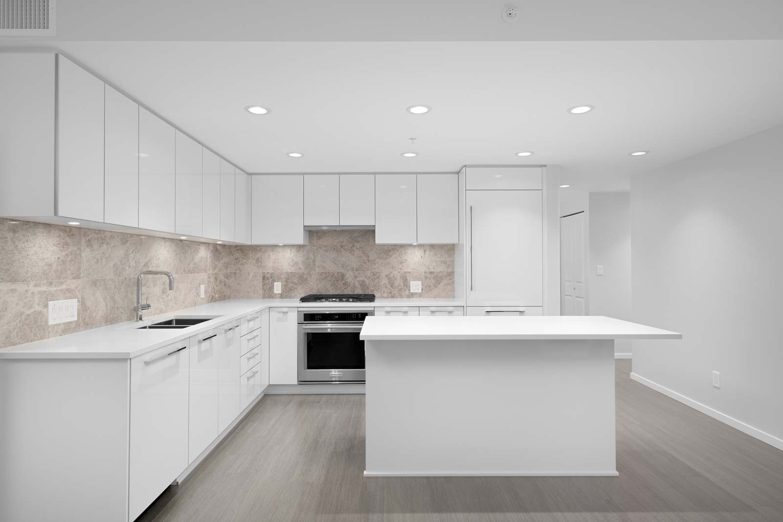 living room and kitchen in rental condo in the Metrotown neighbourhood of Burnaby