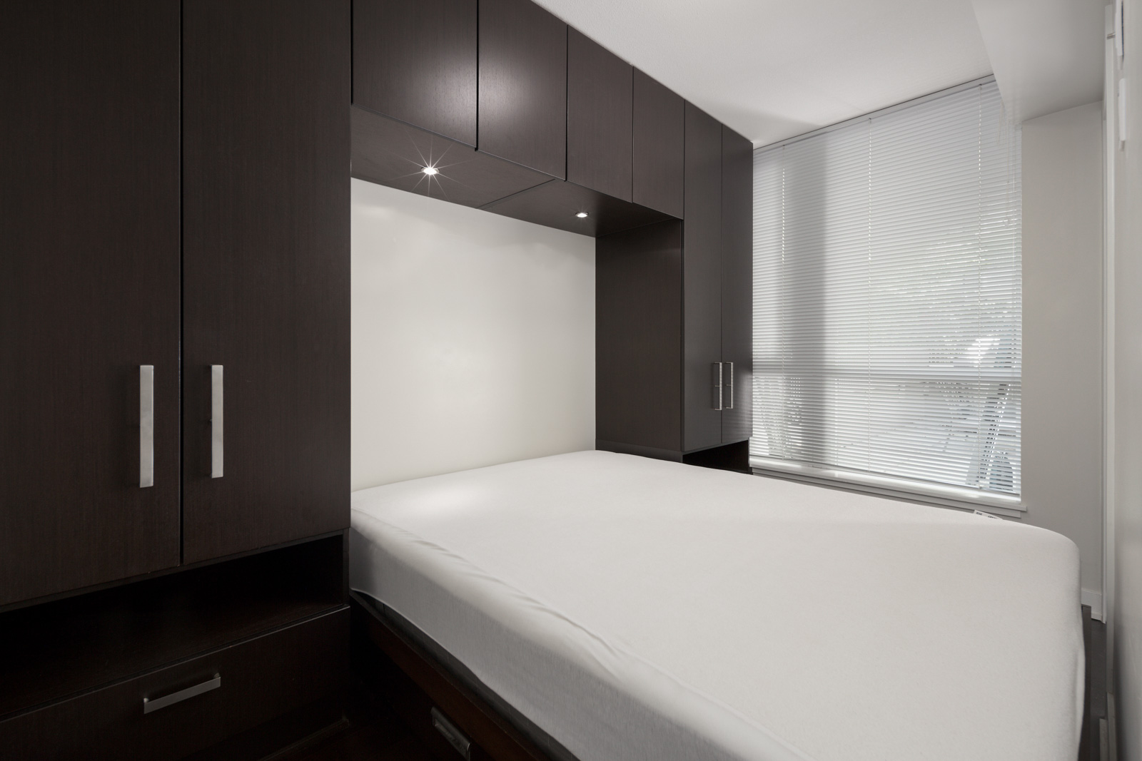 bedroom with closet in rental condo at Donovan in the Downtown neighbourhood of Vancouver