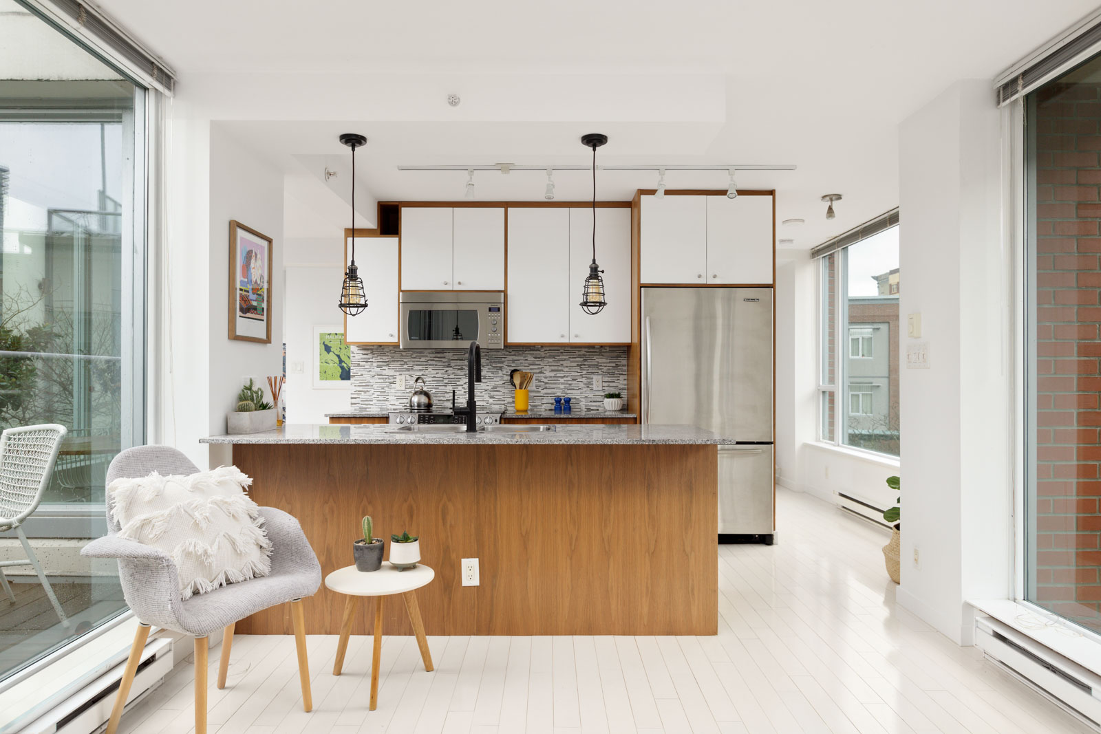 kitchen in upscale townhouse in Chinatown, Downtown Vancouver